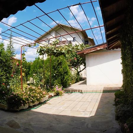 Hotel Atanasovi House Shkorpilovtsi Exterior foto